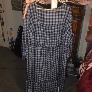 Plus size blue plaid maxi dress